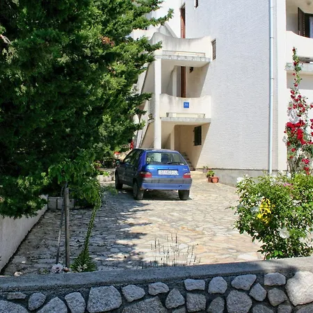 Apartment Mandre 3084b